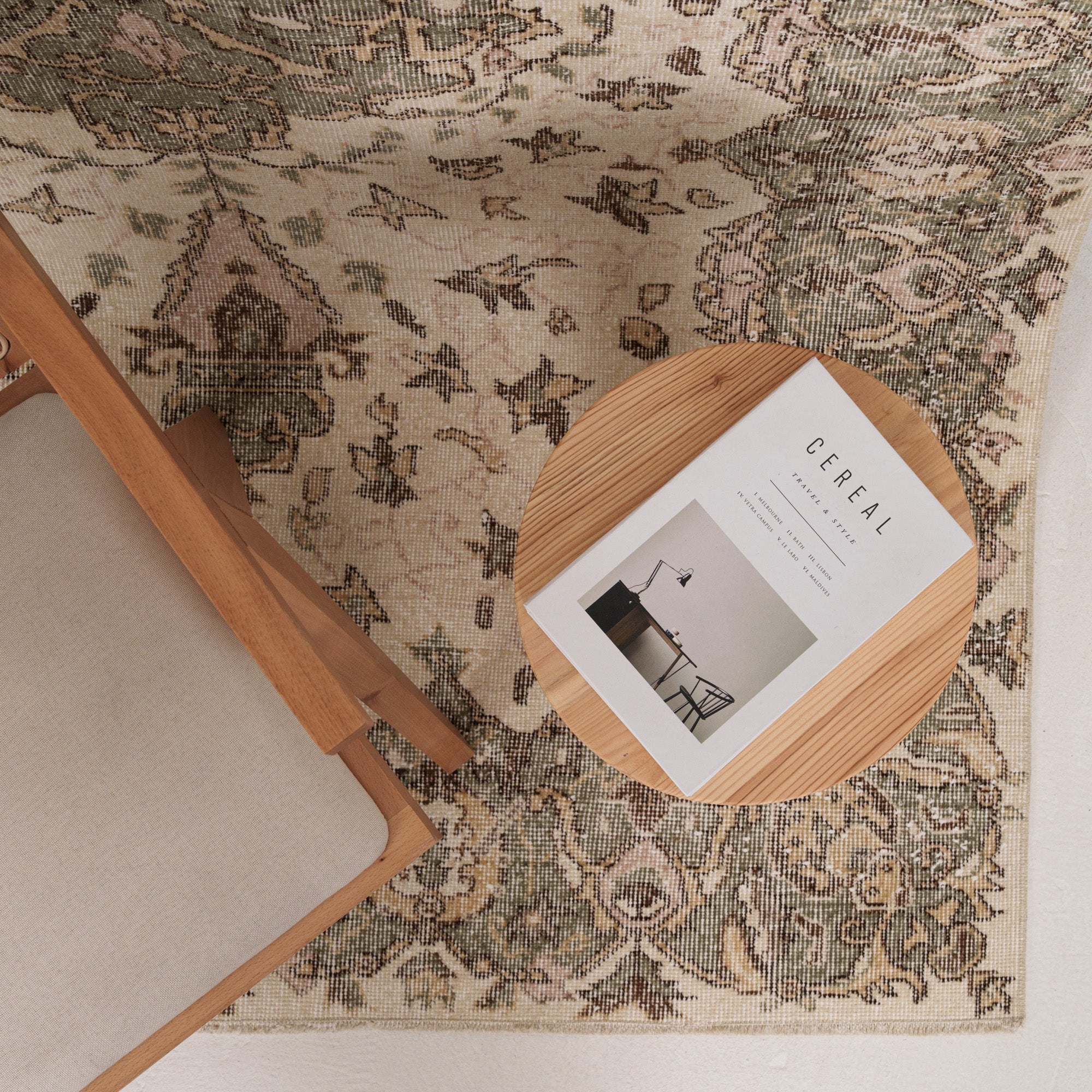5x9 Beige Turkish Rug