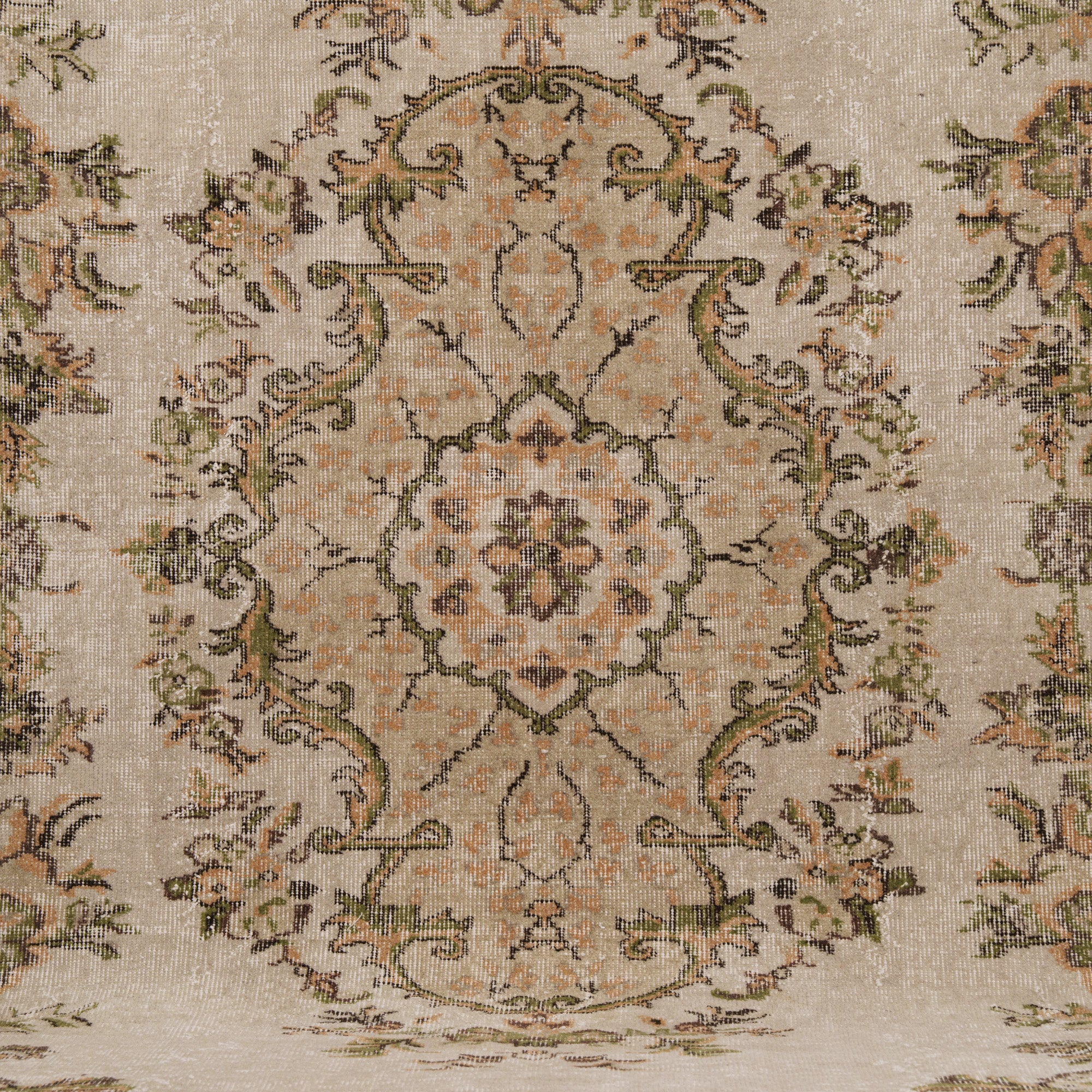 7x10 Vintage Rug