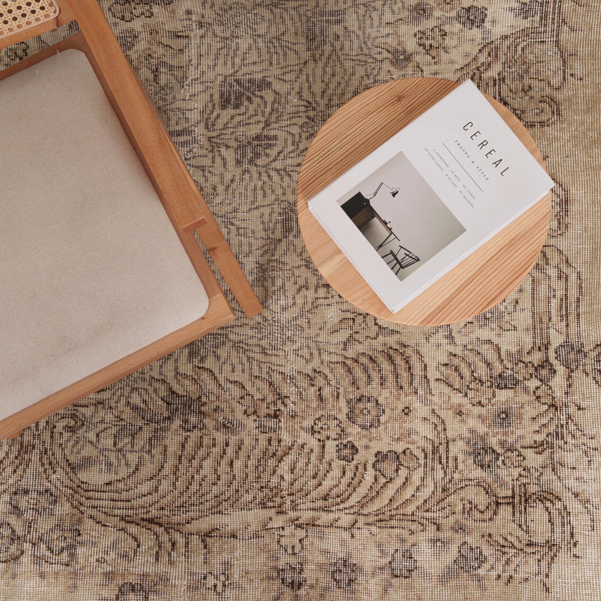 7x10 Beige Turkish Rug
