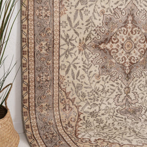 6x9 Persian Rug