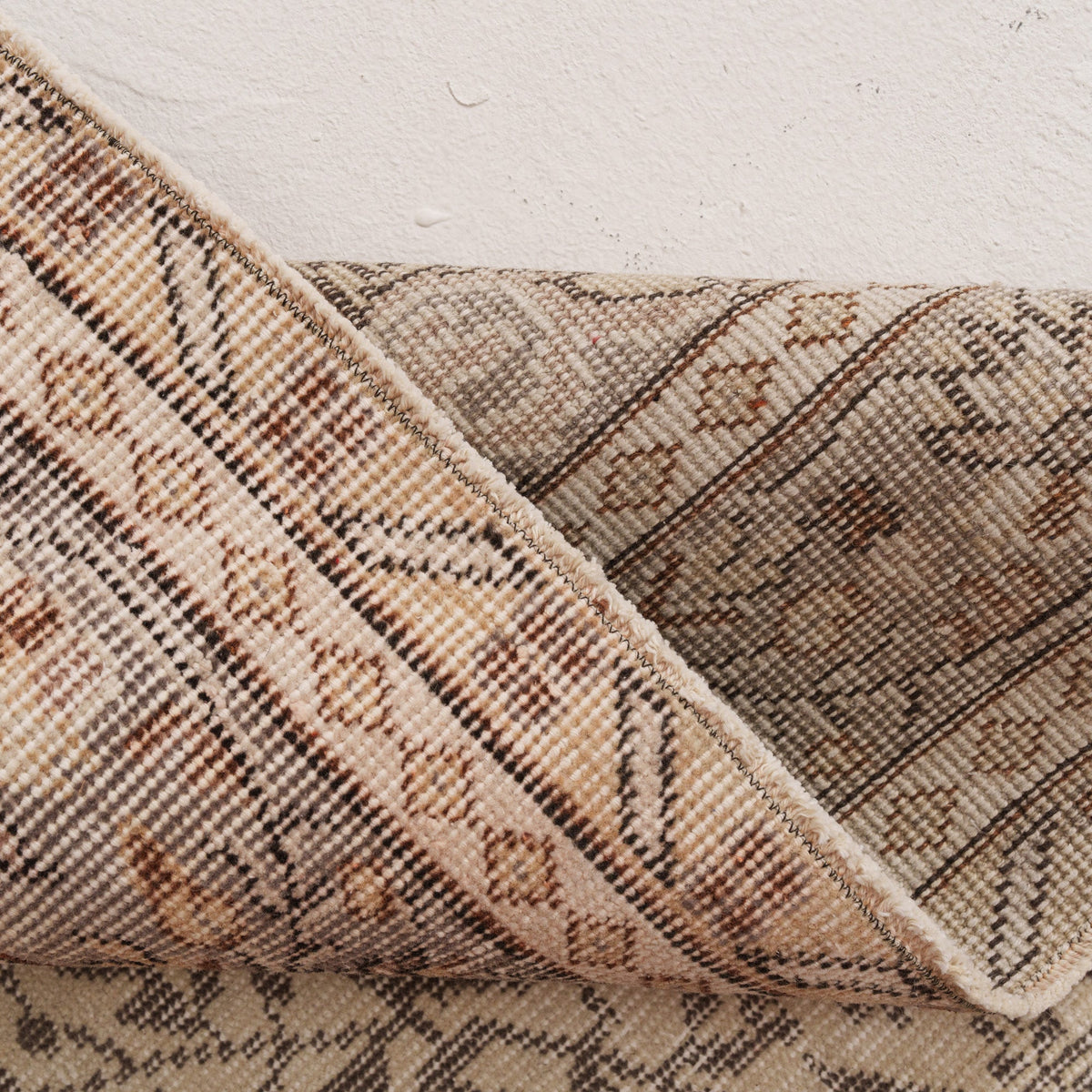Oriental 6x9 Beige Rug