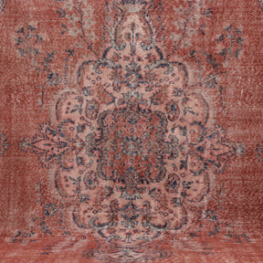 7x10 Vintage Rug