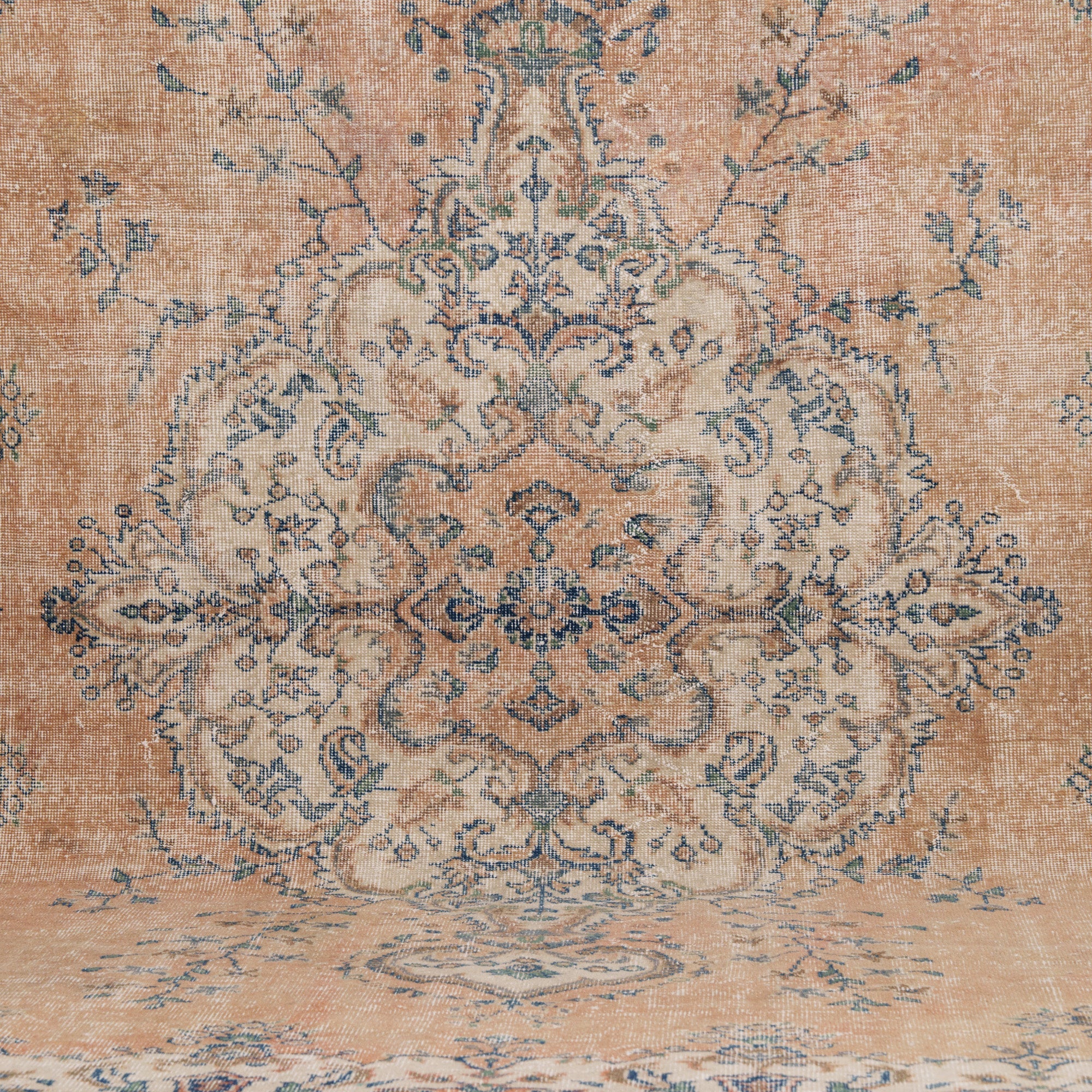 7x10 Vintage Rug