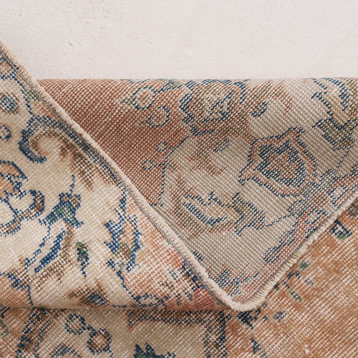 Oriental 7x10 Orange Rug