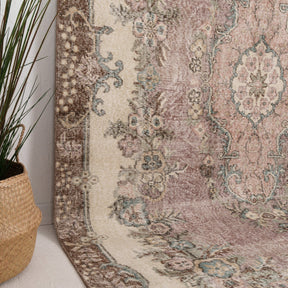 6x10 Persian Rug