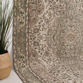 7x10 Persian Rug