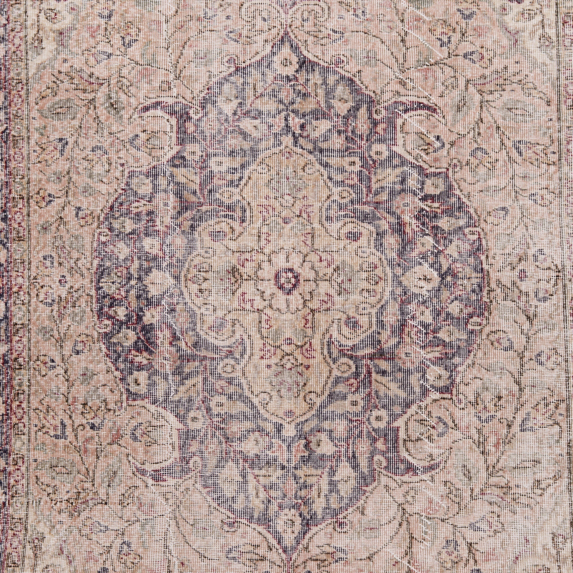 5x9 Vintage Rug
