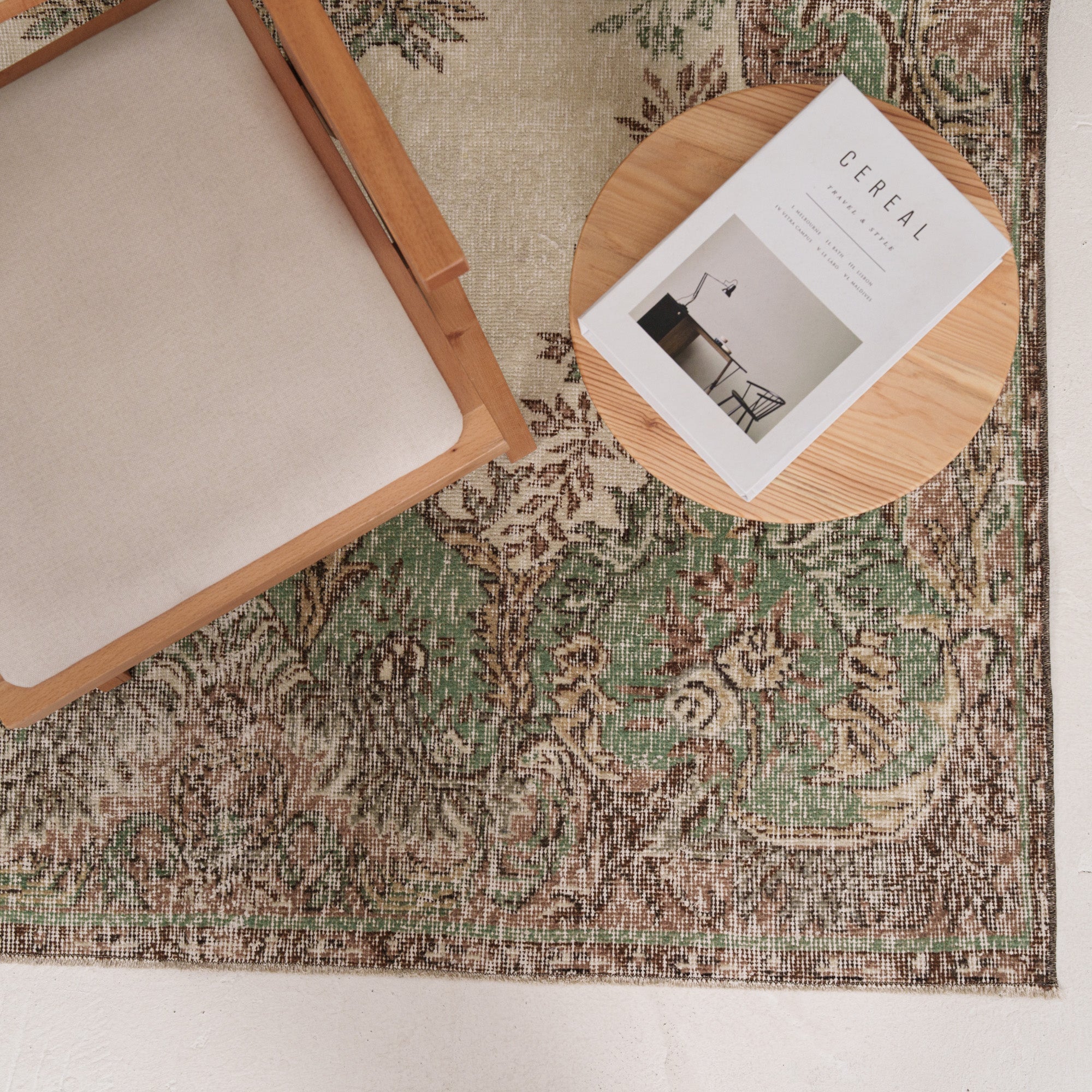 6x10 Beige Turkish Rug
