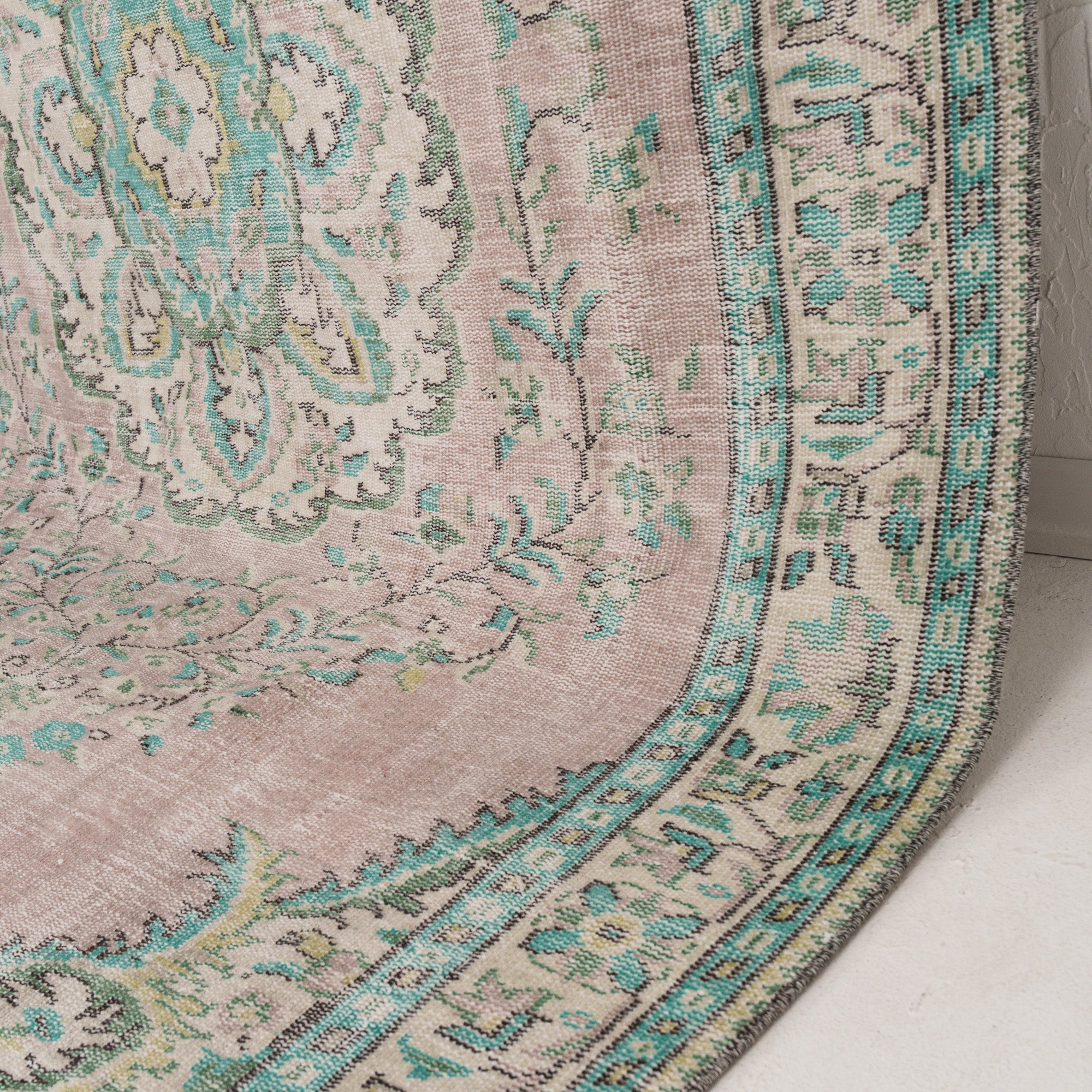 Red and Green Area Wool Rug