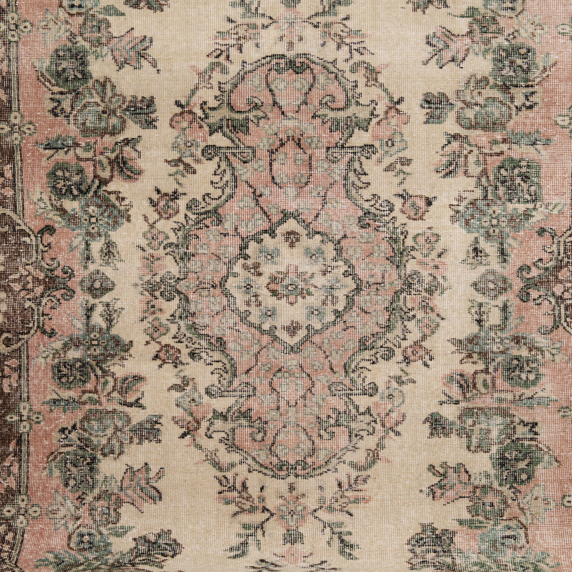 5x9 Vintage Rug