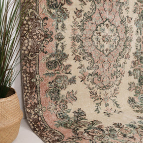 5x9 Persian Rug
