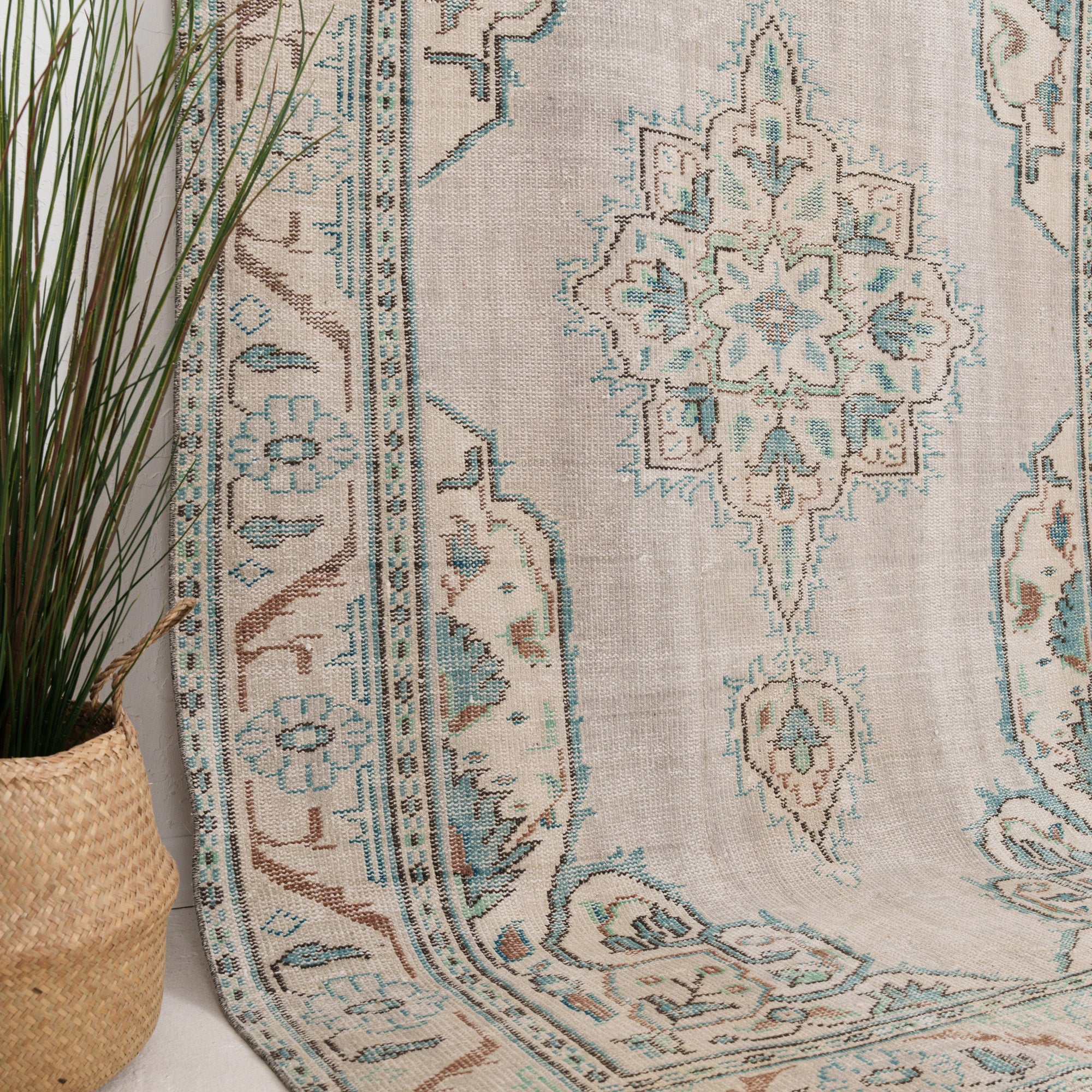 5x8 Persian Rug
