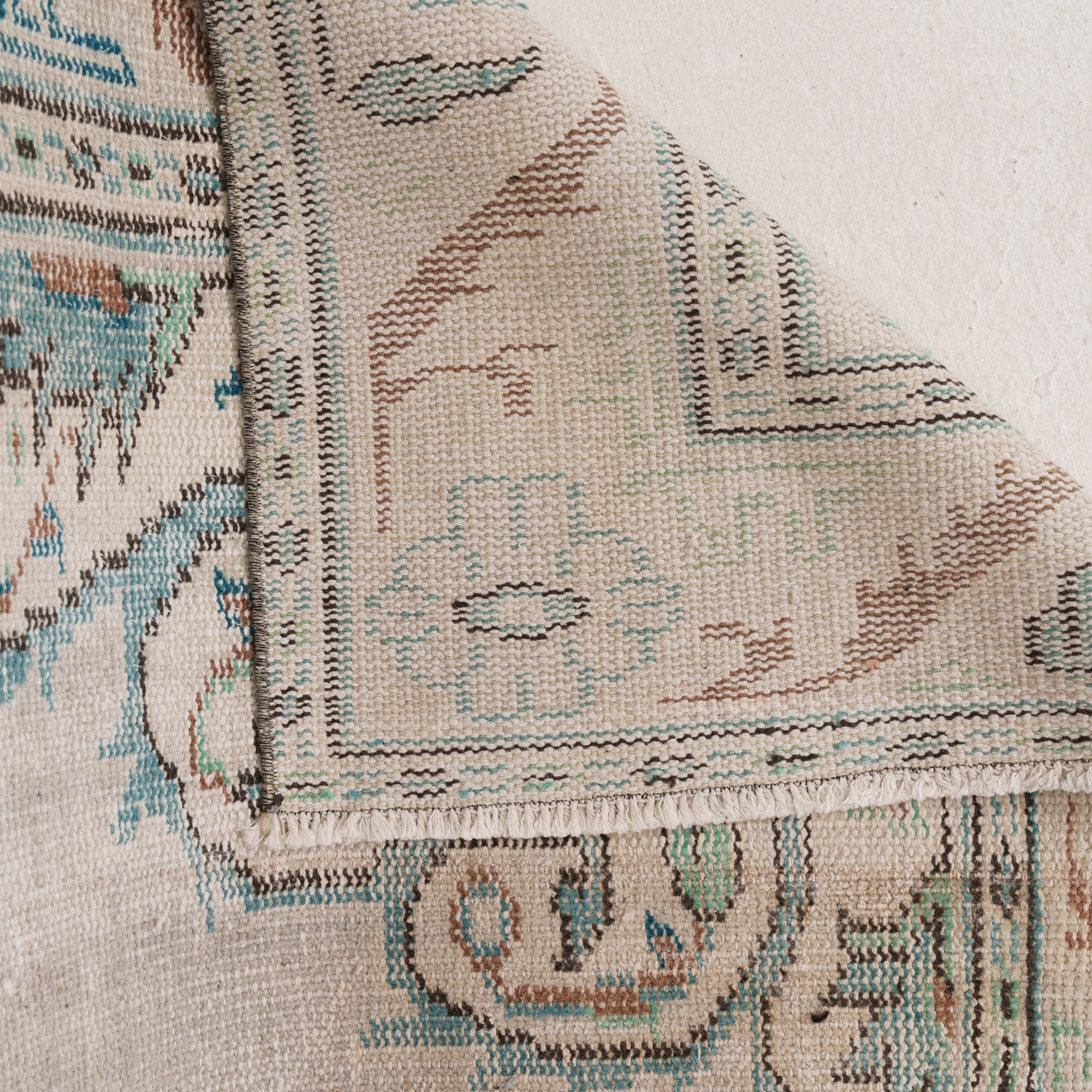 Oriental 5x8 Beige Rug