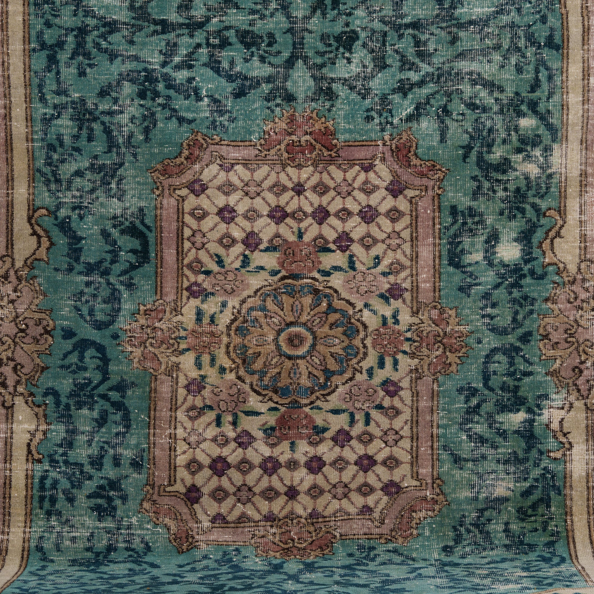 7x10 Vintage Rug