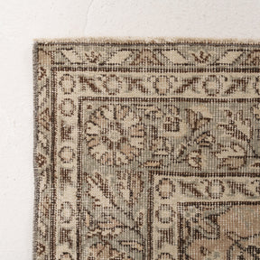 5x9 Beige Turkish Rug