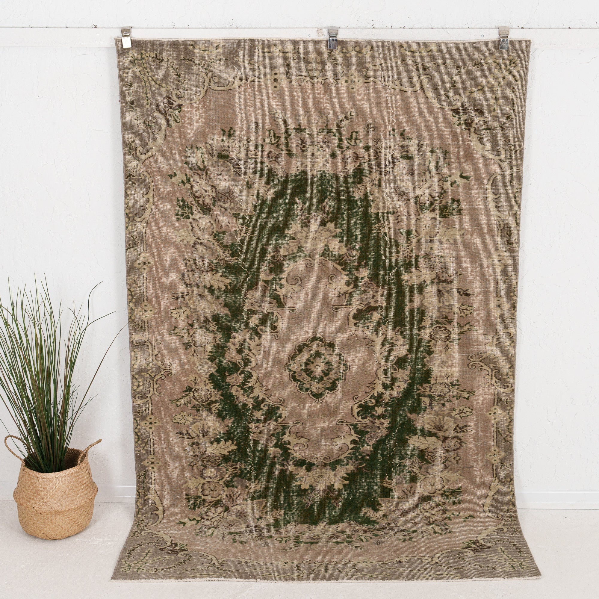 5x8 Persian Rug
