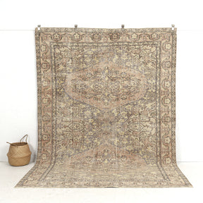 Trifene - Oriental Rug, Timeless & Exquisite