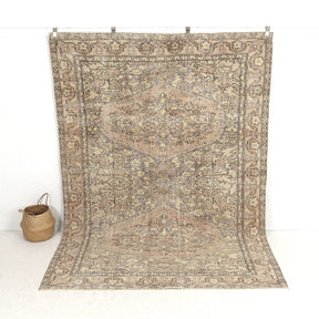 Trifene - Dining Room Rug, Classic Artisan Crafted