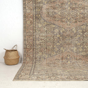 Trifene - Oriental Vintage Rug, Collector's Edition