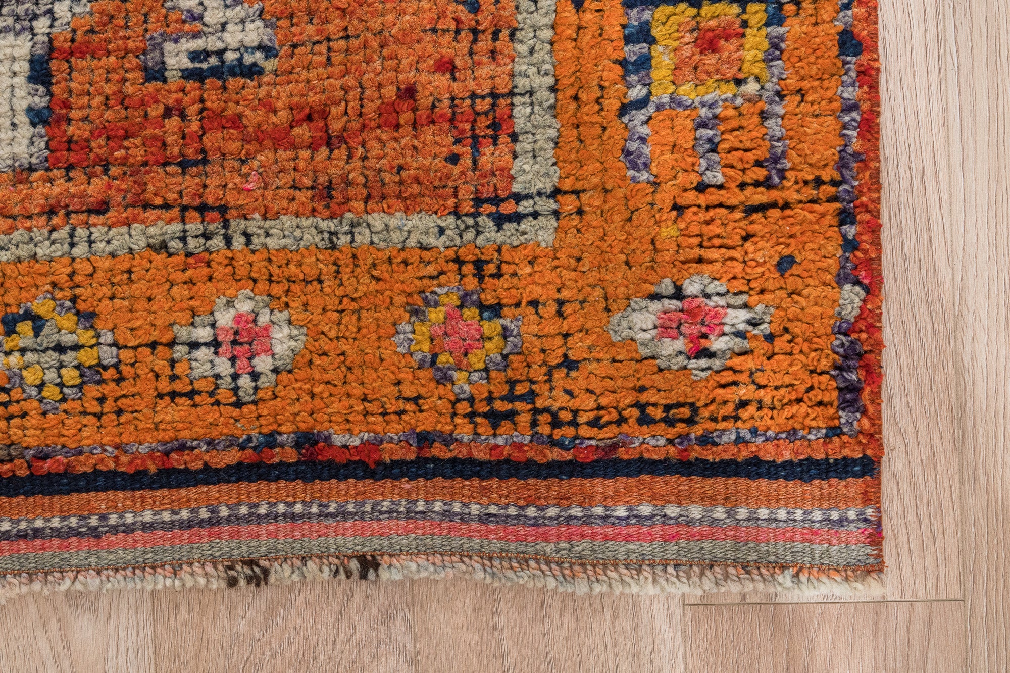 Honor - Oriental Rug, Handcrafted for Luxury Living