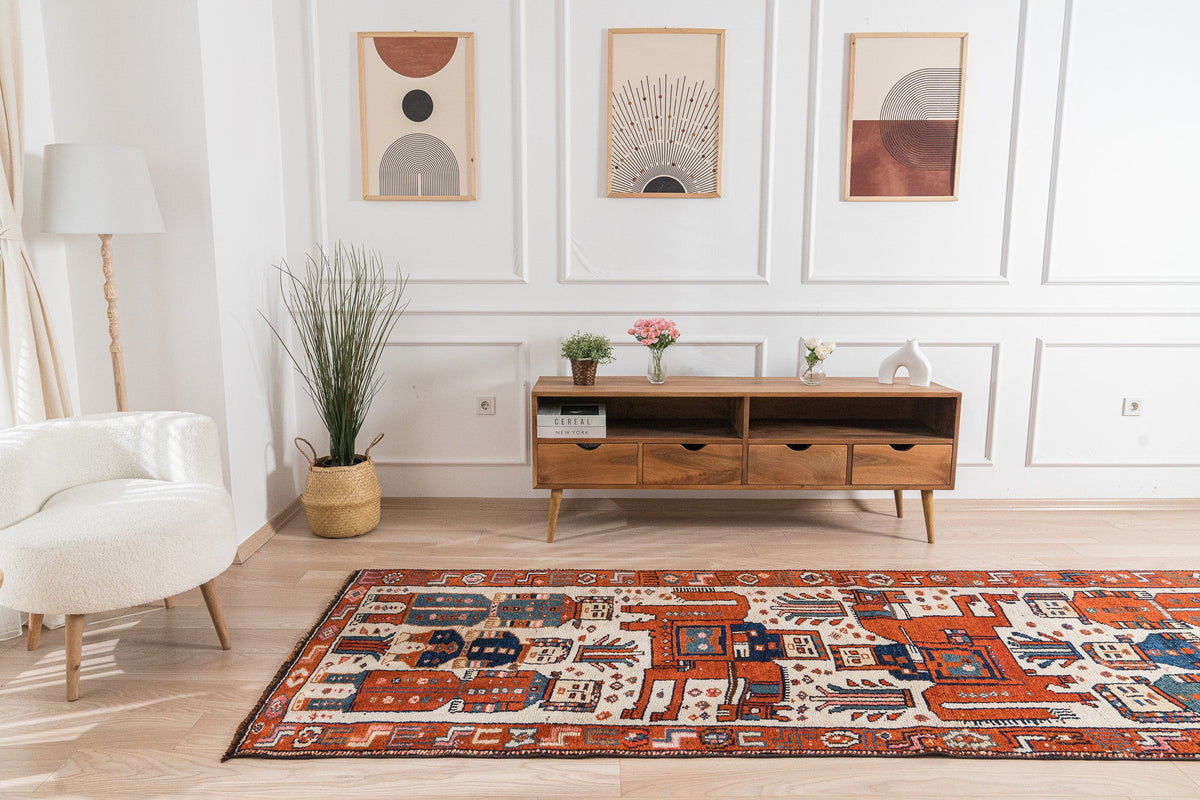 Nyana - Persian Rug, Handcrafted & Timeless