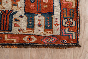 Nyana - Turkish Rug, Authentic and Vintage