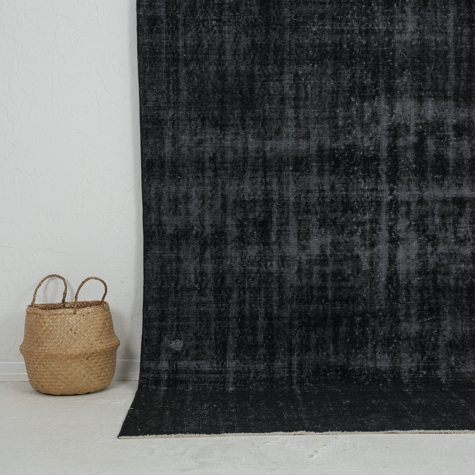Benedetta - Persian Rug, Handcrafted & Timeless