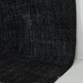 7x9 black area rug - a timeless choice for the living room, bedroom, dining room, entryway, office