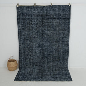 Handmade 5x9 area rug in blue, ideal for a cozy living room, bedroom, dining room, entryway, office