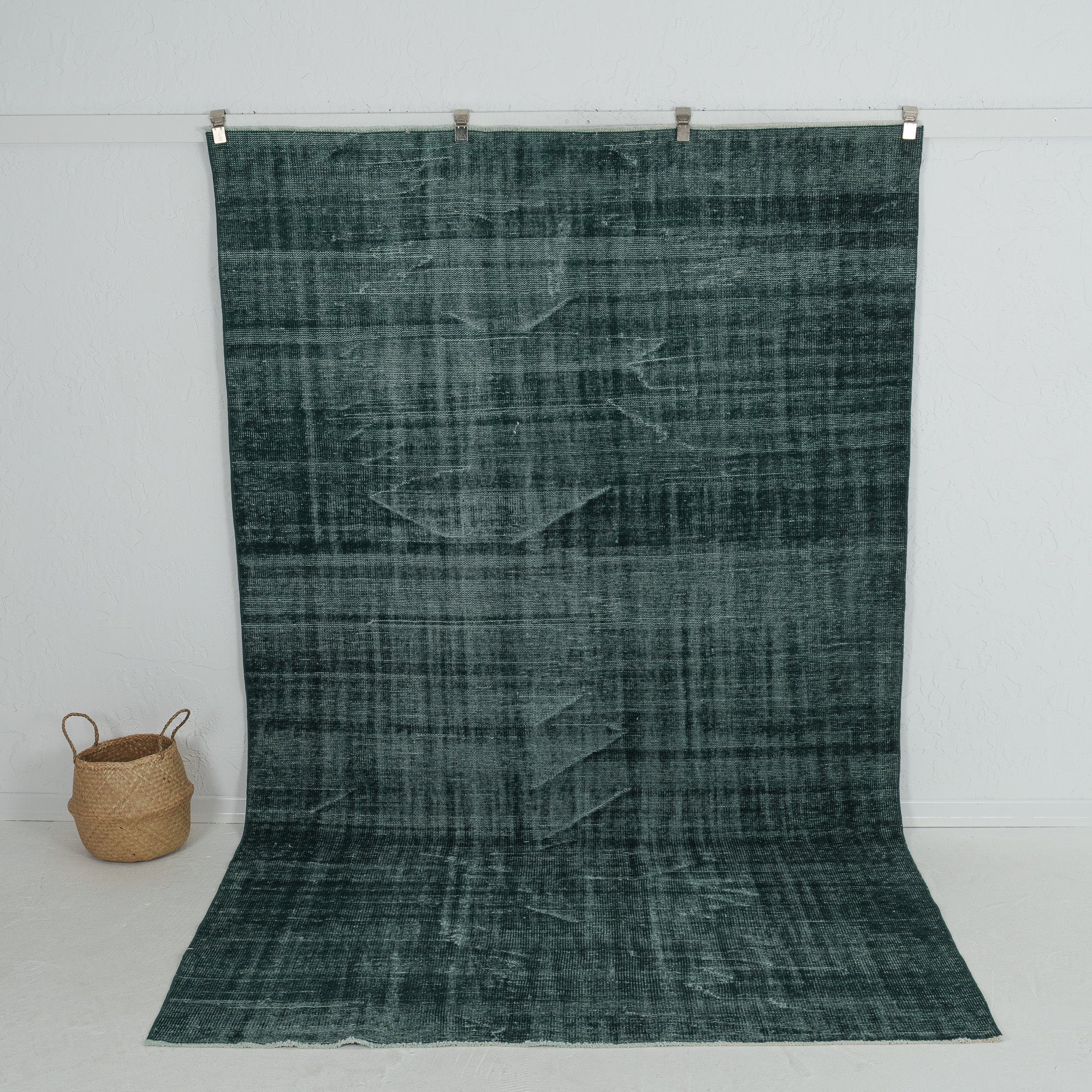 Avielle - Persian Rug, Unique Handcrafted Artistry