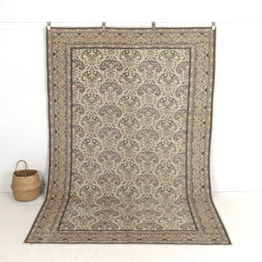 Hesper - Dining Room Rug, Authentic Oriental Design