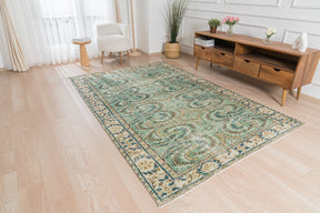 Orania - Dining Room Rug, Elegant Oriental Style