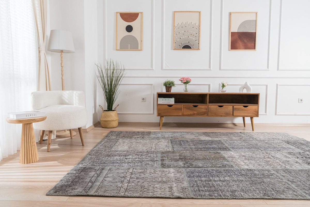 Sailer - Dining Room Rug, Classic Artisan Crafted