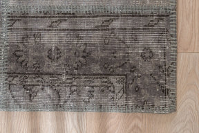 Sailer - Dining Room Rug, Authentic Oriental Design