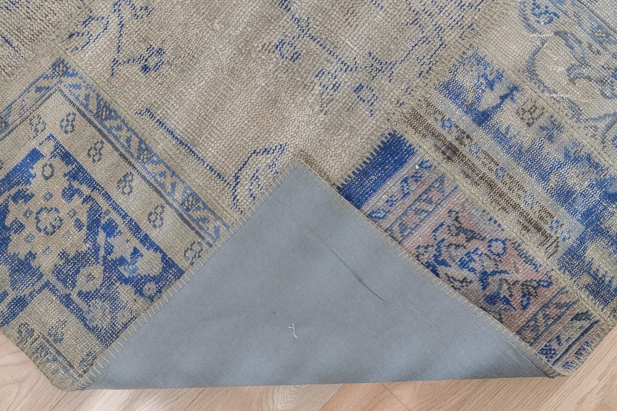 Nathalie - Dining Room Rug, Elegant Oriental Style