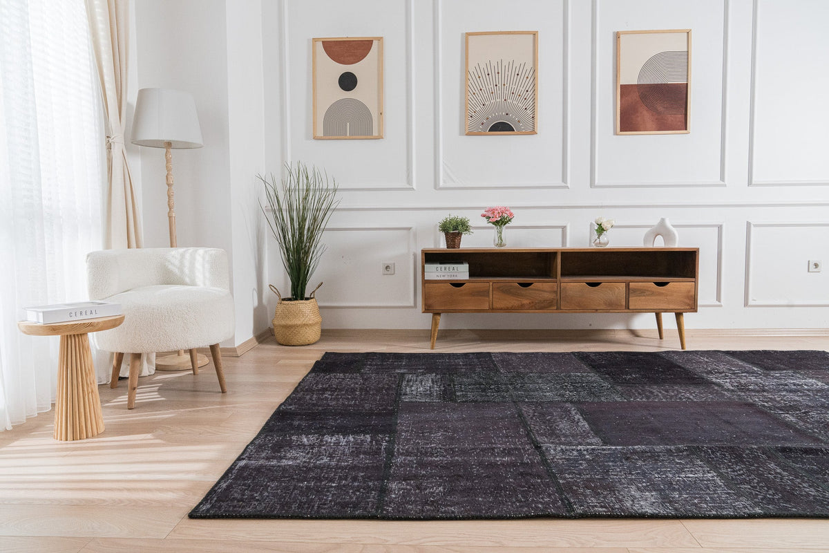 Olayinka - Handmade Turkish Rug, Rich in Tradition