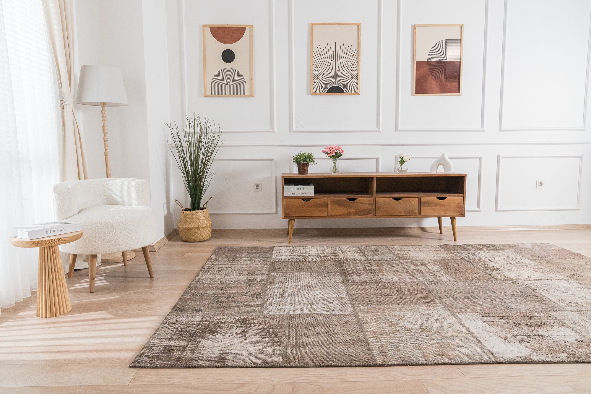 Tabby - Classic Turkish Rug, Vintage Heritage