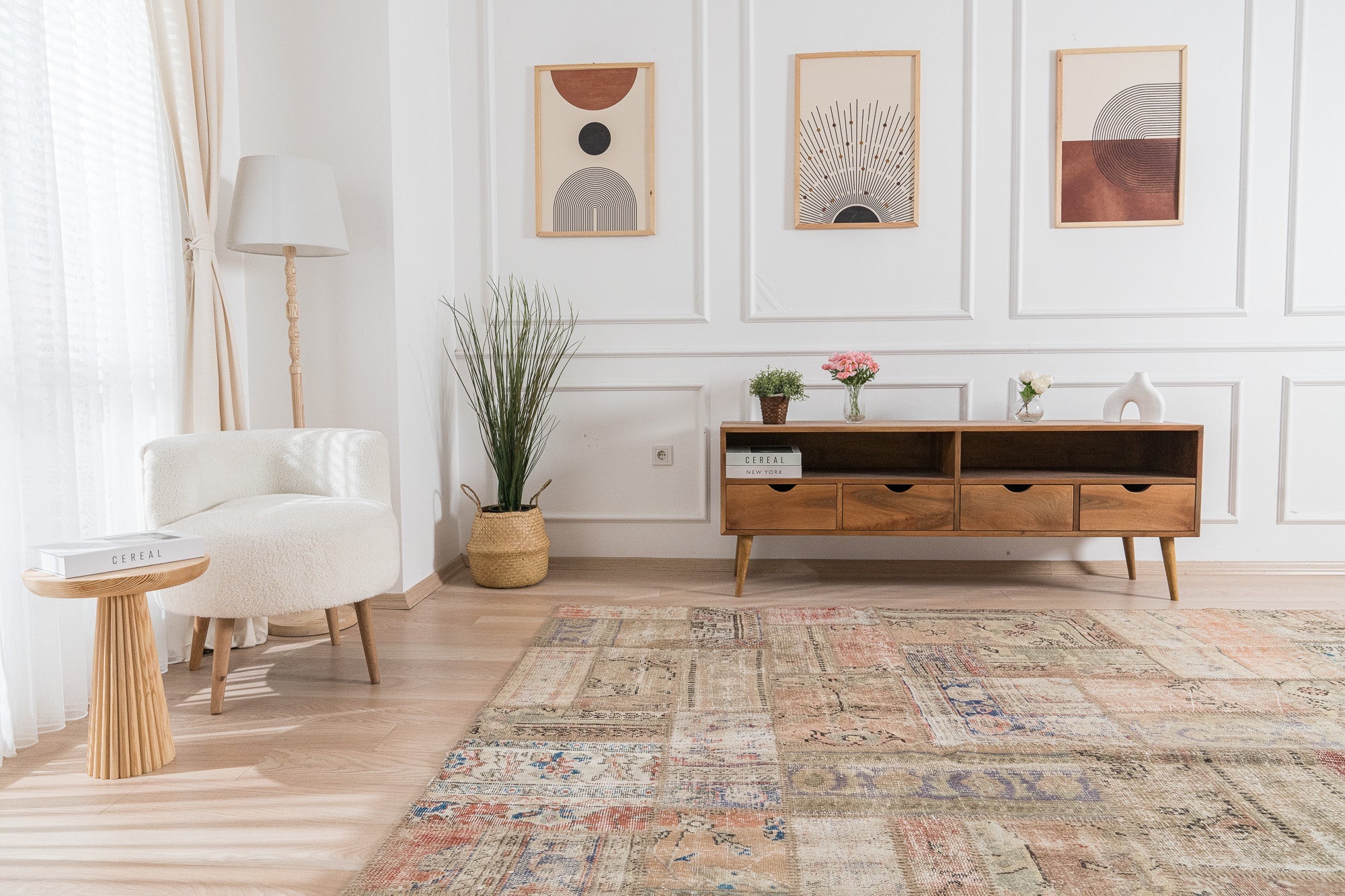 Izelee - Living Room Rug, Premium Handmade Craft