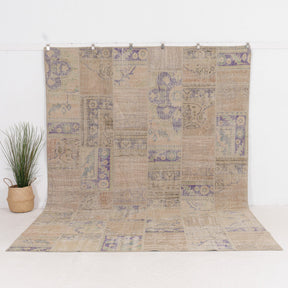 Iaelis - Vintage Turkish Area Rug