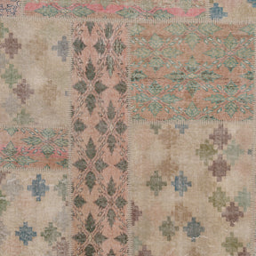 Iaelara - Vintage Turkish Area Rug