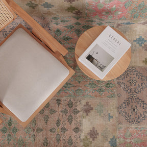 Iaelara - Vintage Turkish Area Rug