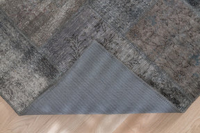 Claudia - Oriental Rug, Timeless & Exquisite
