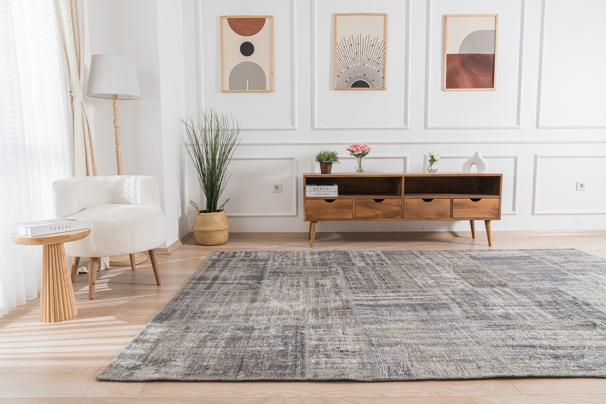 Jesslyn - Turkish Rug, Vintage Charm for Modern Spaces
