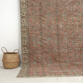 Kalena - Elegant Living Room Rug, Antique Charm