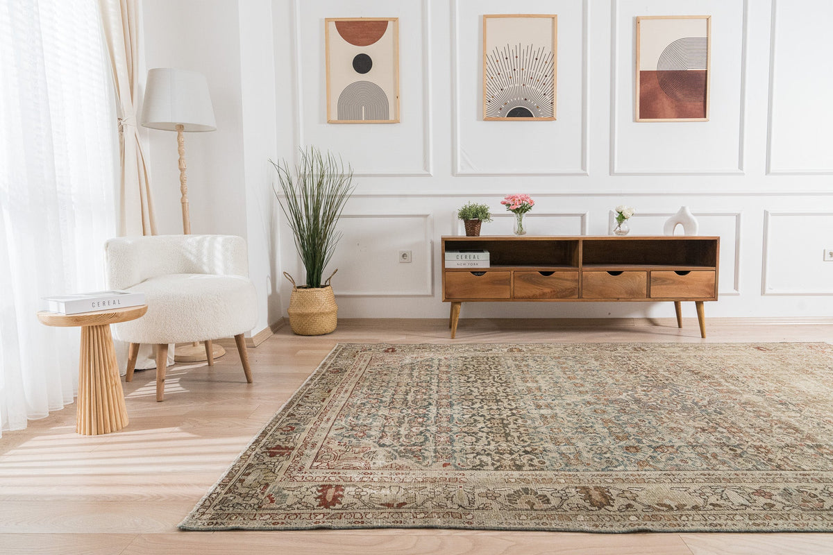 Penina - Persian Rug, Handcrafted & Timeless