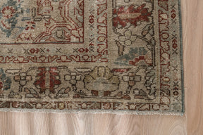 Penina - Turkish Rug, Authentic and Vintage