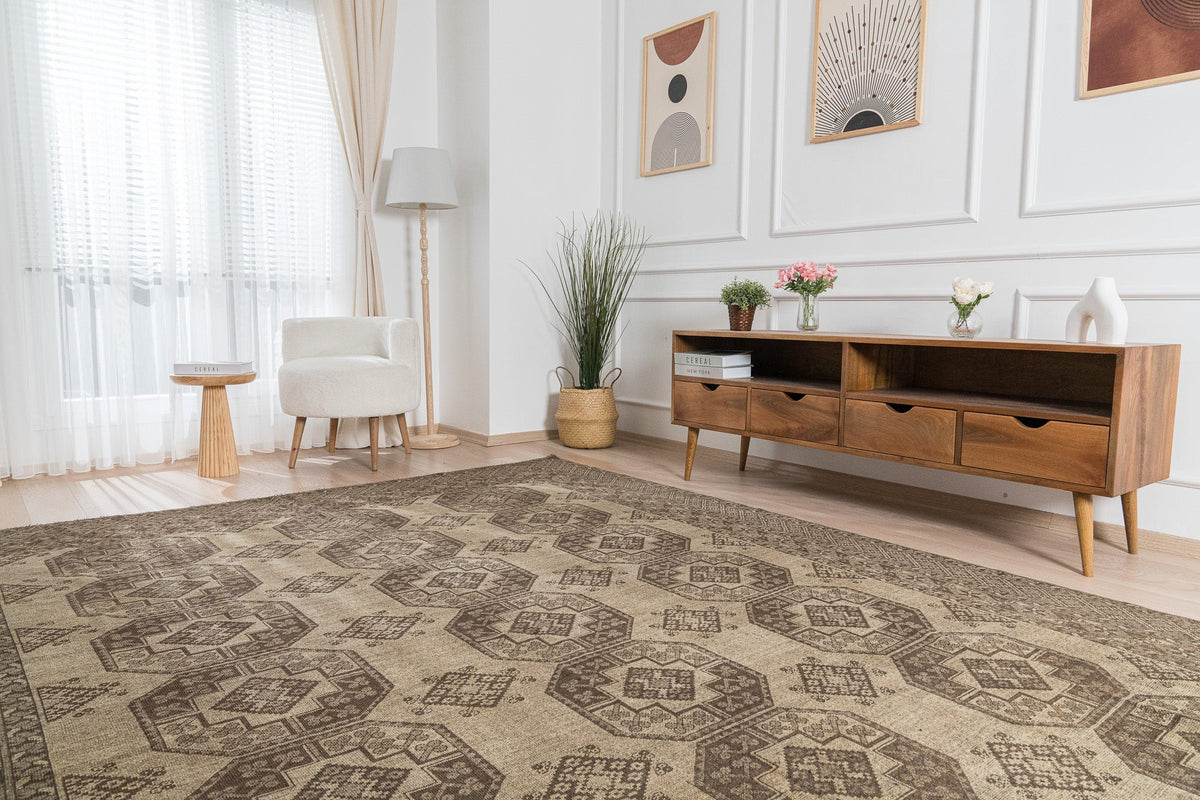 Perdita - Dining Room Rug, Classic Artisan Crafted