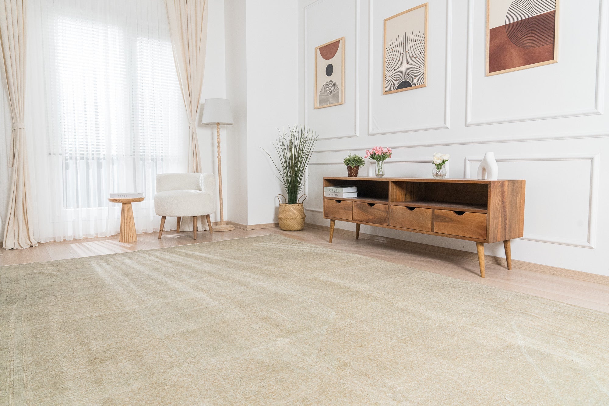 Prynn - Oriental Rug, Handcrafted for Luxury Living
