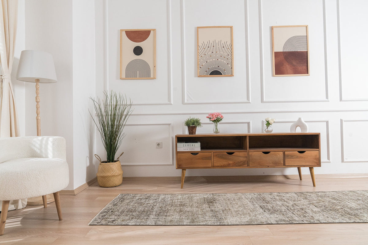 Quillan - Living Room Rug, Curated Vintage Collection