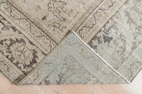 Quenity - Turkish Rug, Vintage Charm for Modern Spaces